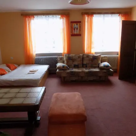 Kamenny Dvur Maison d'hôtes